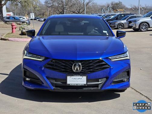 2025 Acura TLX 