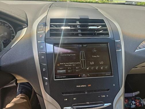 2015 Lincoln MKZ Base