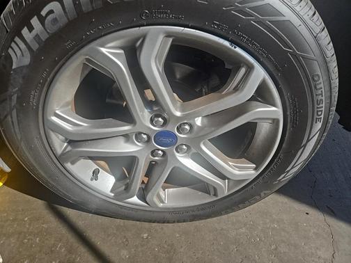 2016 Ford Edge Titanium