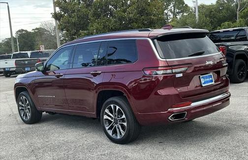 2022 Jeep Grand Cherokee OVERLAND
