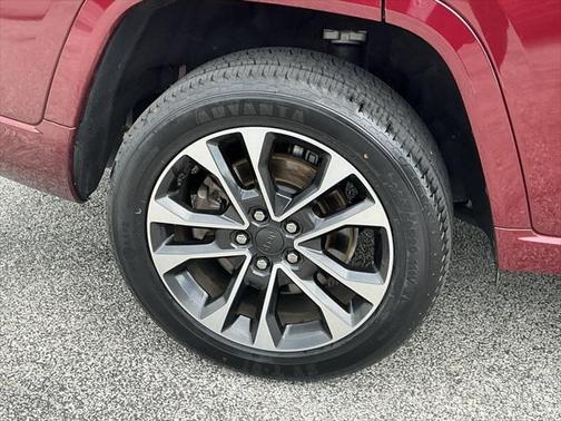 2022 Jeep Grand Cherokee OVERLAND