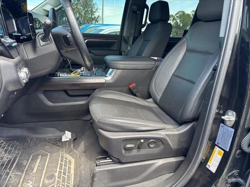 2024 GMC Sierra 2500 SLT