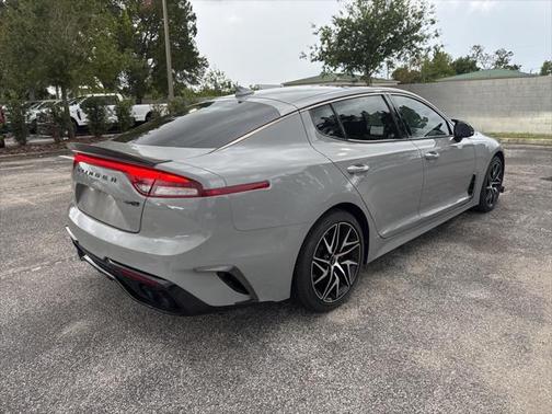 2022 Kia Stinger GT-Line