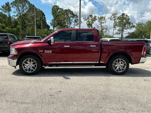 Delmonico Red Pearlcoat 2018 RAM 1500 Longhorn