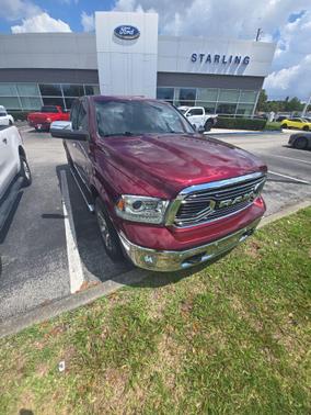 Delmonico Red Pearlcoat 2018 RAM 1500 Longhorn