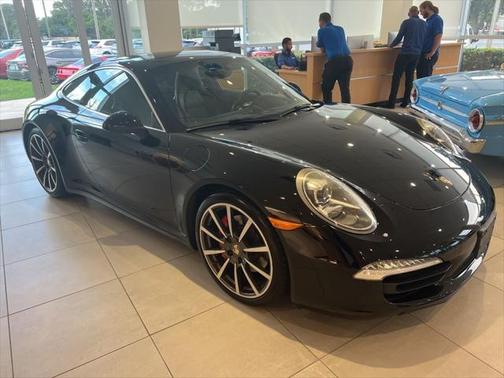 2013 Porsche 911 Carrera 4S