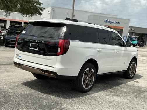 2025 Ford Expedition King Ranch