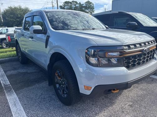2023 Ford Maverick XLT