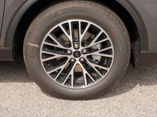 2025 Ford Escape SE