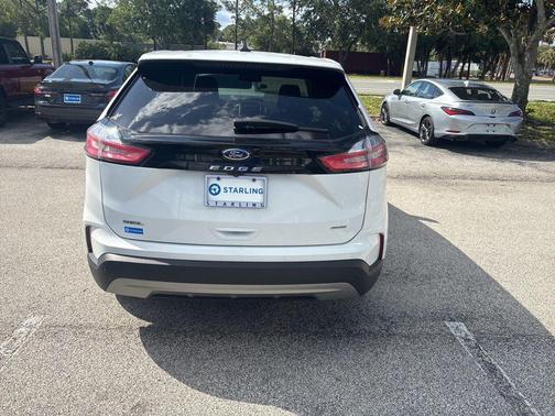 Oxford White 2024 Ford Edge SEL