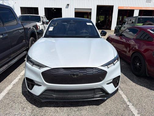 Space White Metallic 2023 Ford Mustang Mach-E GT