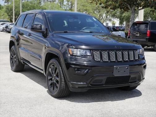 2020 Jeep Grand Cherokee Altitude