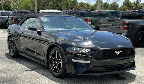 2022 Ford Mustang EcoBoost Premium