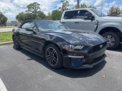 2022 Ford Mustang EcoBoost Premium