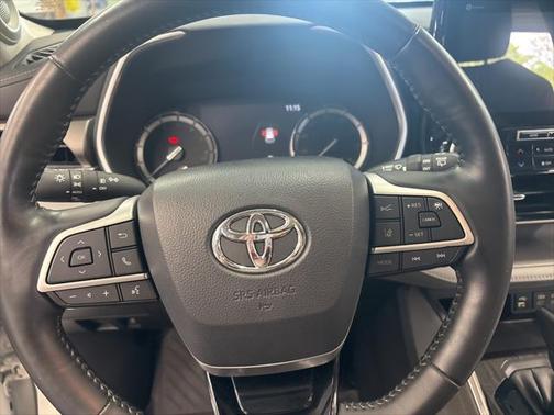 2022 Toyota Highlander Limited
