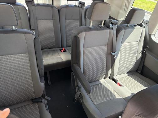 2022 Ford Transit-350 XLT