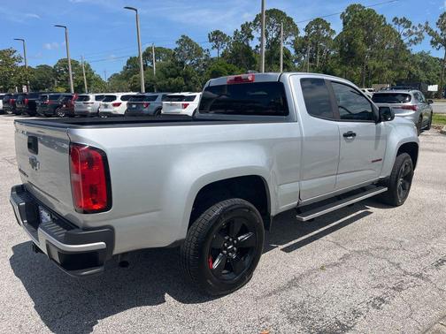 Silver Ice Metallic 2017 Chevrolet Colorado LT