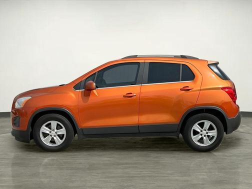 Orange Rock Metallic 2015 Chevrolet Trax LT