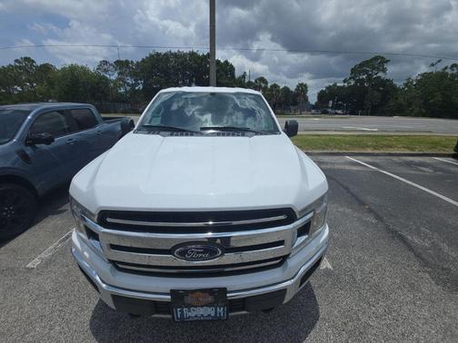 Oxford White 2020 Ford F-150 XLT
