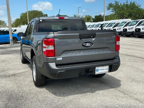 Carbonized Gray Metallic 2026 Ford Maverick XL