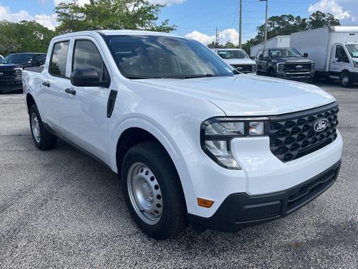 Oxford White 2026 Ford Maverick XL
