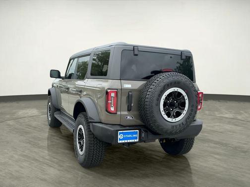Marsh Gray 2026 Ford Bronco Outer Banks