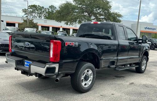 2025 Ford F-250 XLT