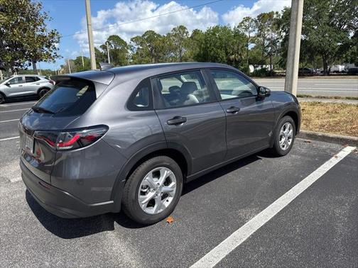 2025 Honda HR-V LX