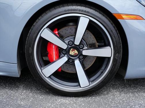 2024 Porsche 911 Carrera 4S