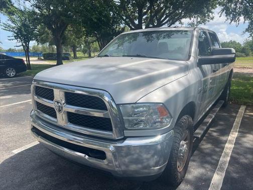 2018 RAM 2500 Tradesman Crew Cab 4x2 6'4' Box