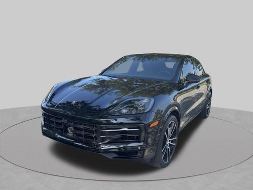 Black Metallic 2024 Porsche Cayenne Cayenne