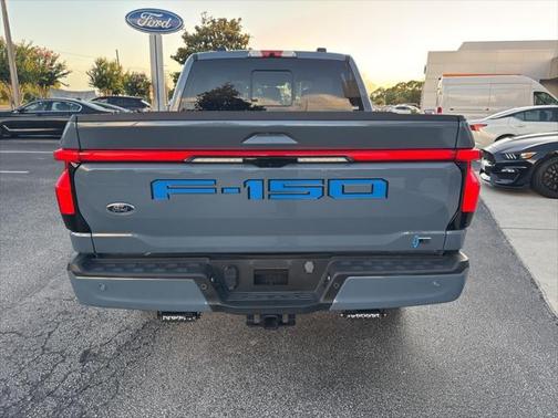 2023 Ford F-150 Lightning Platinum