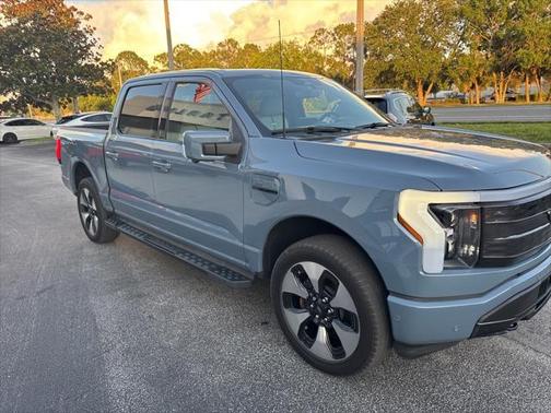 2023 Ford F-150 Lightning Platinum