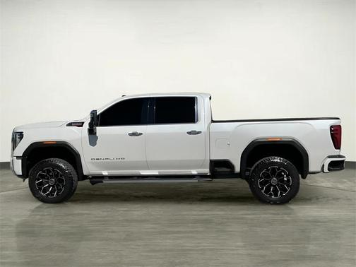 2024 GMC Sierra 2500 Denali