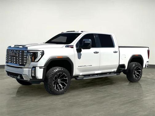 2024 GMC Sierra 2500 Denali