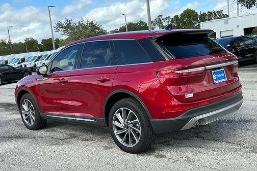 2023 Lincoln Corsair Standard