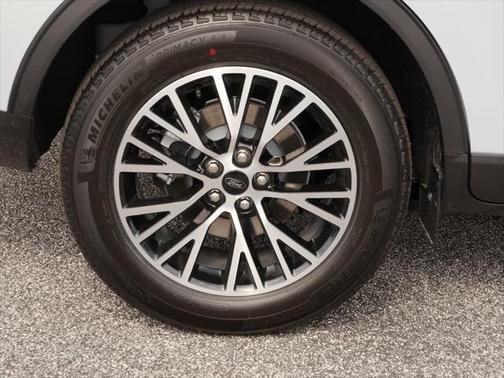 2025 Ford Escape SE