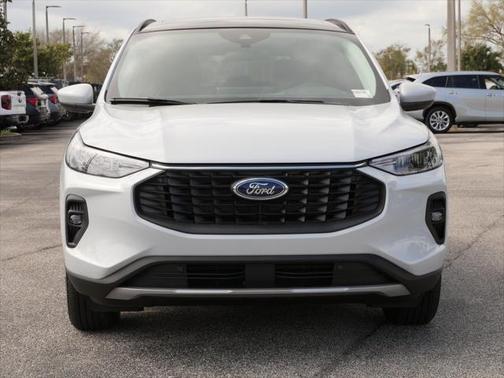 2025 Ford Escape SE