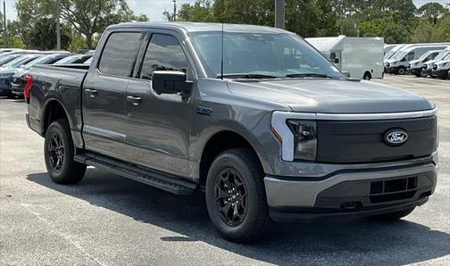 2025 Ford F-150 Lightning XLT