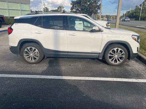 2020 GMC Terrain SLT