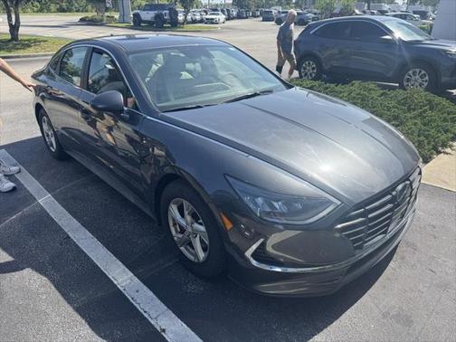 2021 Hyundai SONATA SE
