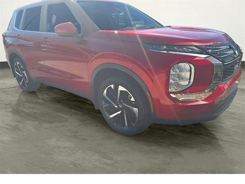 2022 Mitsubishi Outlander ES