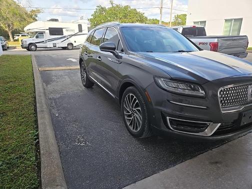 2019 Lincoln Nautilus Reserve