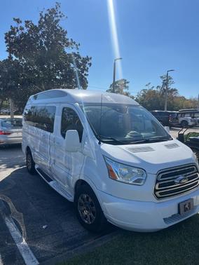 2017 Ford Transit-150 XLT