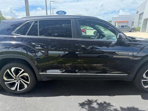 2022 Volkswagen Atlas Cross Sport 2.0T SEL