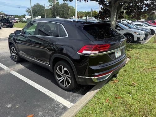 2022 Volkswagen Atlas Cross Sport 2.0T SEL
