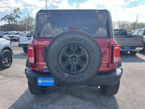 Ruby Red Metallic Tinted Clearcoat 2026 Ford Bronco Big Bend