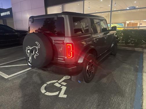 2022 Ford Bronco Outer Banks