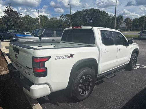 2024 Nissan Frontier PRO-X
