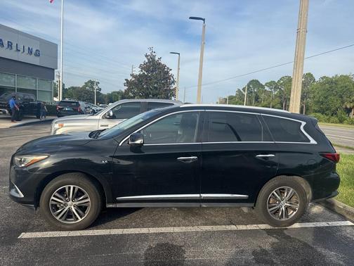 2016 INFINITI QX60 Base